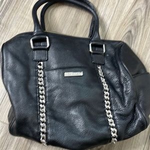 Black cute bag,smoke free,no animals. Gently used.